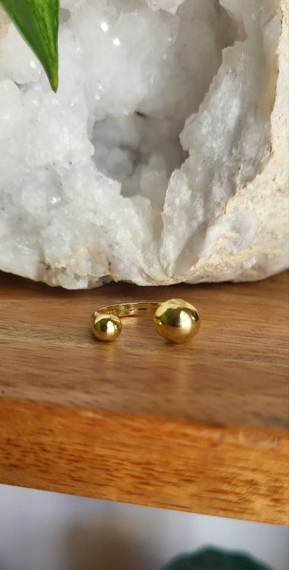 18K Gold Double Ball Ring