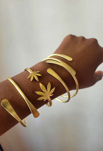 Mama Ganja Brass Bangle Set